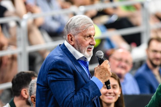 Ilie Năstase, nedumerit după decizia CCR: ”Totul este confuz, vai de capul meu”