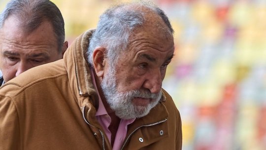 Ion Țiriac, cu 300 km/h pe autostradă, în timp ce vorbea la telefon: ”S-a terminat”