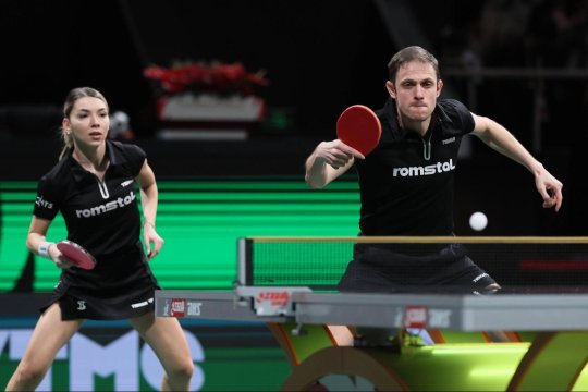 România, locul 4 la Cupa Mondială de tenis de masă, la echipe mixte. Tricolorii au fost eliminați în semifinale, de către China