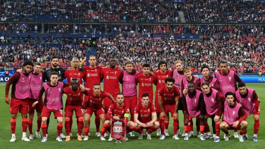 Fotbalistul luat de Liverpool cu 60.000.000 de €, aproape de transferul în Ungaria!