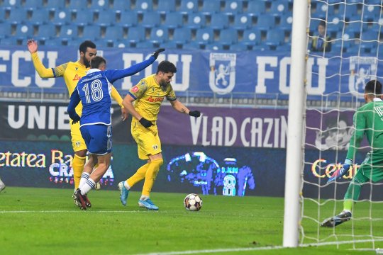 OFICIAL | Fostul atacant de la Petrolul a semnat cu noua echipă! Destinație neașteptată aleasă, după plecarea de la Ploiești
