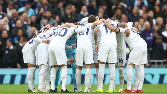 Tottenham - Brighton, ACUM, LIVESCORE, pe iAMsport.ro. Drăgușin e din nou rezervă la Spurs