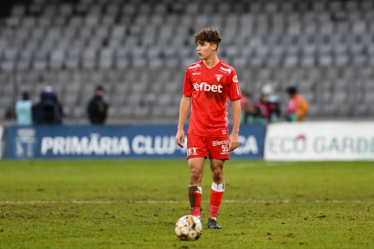 EXCLUSIV | Ultimul impediment din calea transferului lui Rareș Pop de la UTA la Rapid