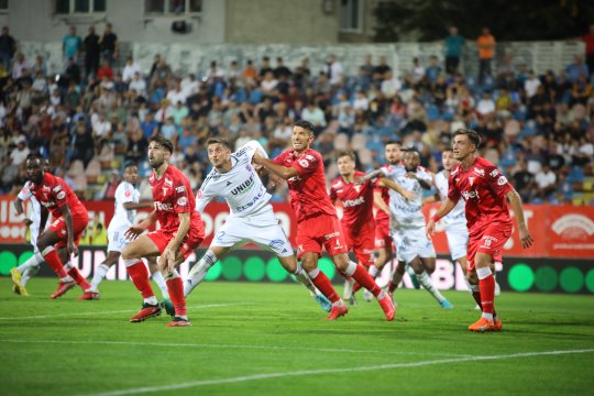 UTA - FC Botoșani 2-2. Gazdele salvează o remiză în minutele de prelungire