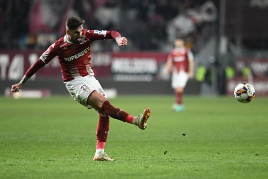 Pleacă Alex Albu de la Rapid la CFR Cluj? Răspunsul dat de Victor Angelescu: ”E un jucător foarte bun, în ultimele șase luni de contract”