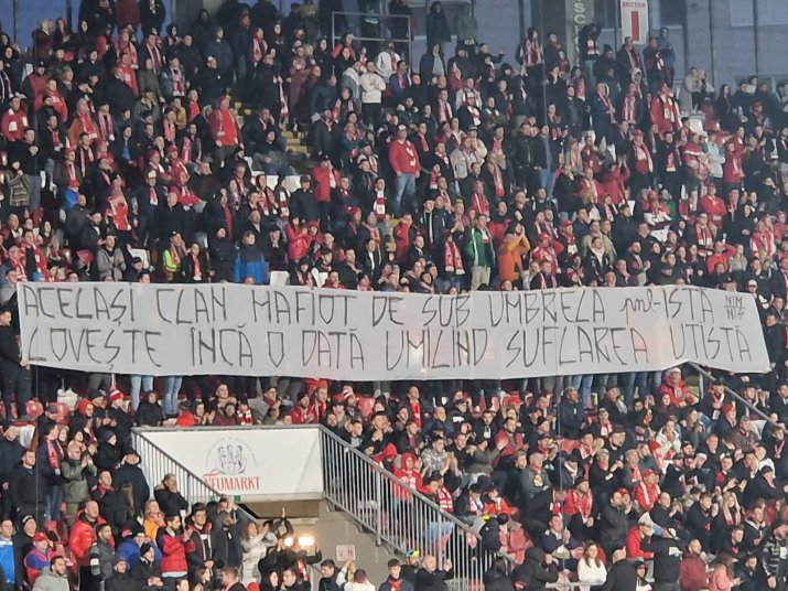 Fanii UTA au protestat la adresa conducerii