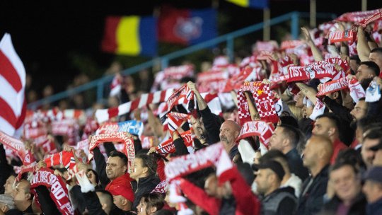 Fanii UTA, mesaj dur pentru Meszar la meciul cu FC Botoșani: ”Același clan mafiot...”