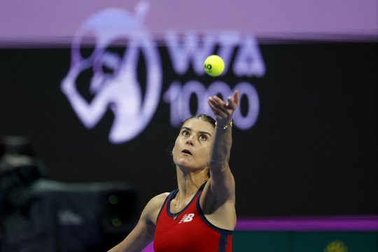 Sorana Cîrstea, eliminată de la Doha după o înfrângere zdrobitoare împotriva liderului mondial Iga Swiatek