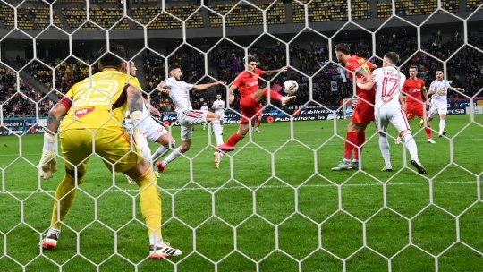 EXCLUSIV | OUT din lotul echipei! Conflictul de la finalul partidei FCSB - Sepsi i-a fost fatal