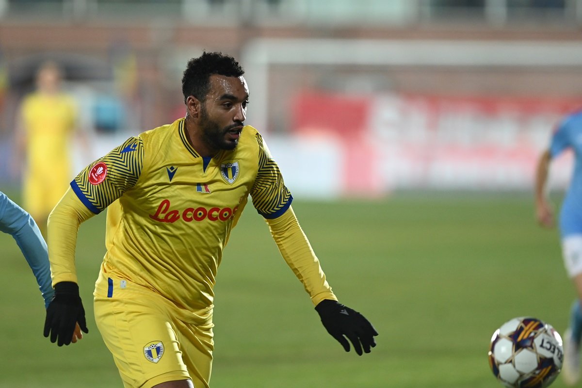 550.000 de euro este cota lui Omrani, potrivit Transfermarkt.