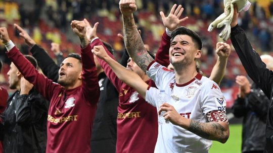 Acord între Cristi Săpunaru și club! Căpitanul Rapidului nu se retrage încă: ”Urmează să semneze contractul”. Ce salariu ar urma să încaseze