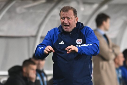 Motivul pentru care Dorinel Munteanu nu s-a prezentat la interviuri după Dinamo - Oțelul 3-1