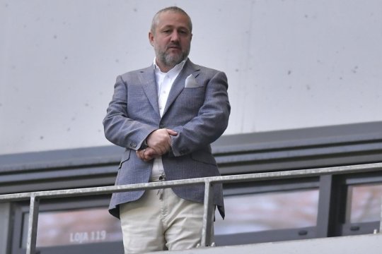 Universitatea Craiova ar putea avea patron nou! Milionarul care vrea să cumpere clubul de la Mihai Rotaru