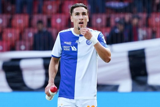 Theo Corbeanu a fost transferat de Granada. Câți bani a plătit clubul din La Liga