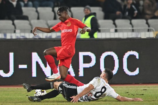 Cum s-a descurcat ”racheta” la debut. ”Tehnică superioară, viteză bună”