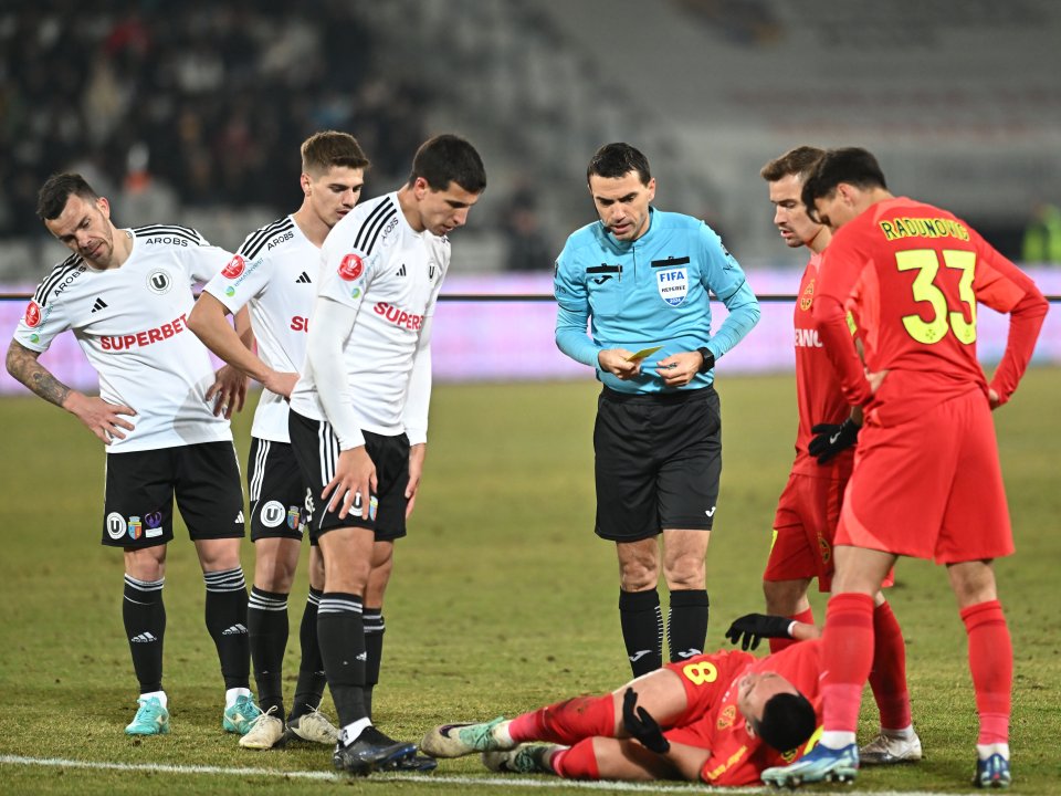 FCSB a remizat la Cluj