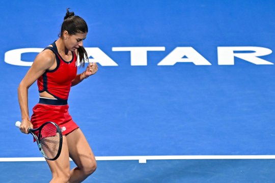 Sorana Cîrstea s-a calificat în optimi la Dubai, după un succes categoric cu Veronika Kudermetova