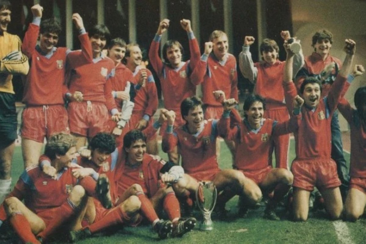 Fotografia adăugată la postarea celor de la FCSB