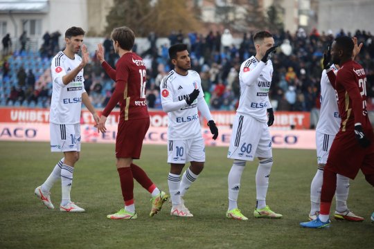 Liga 1 ar putea rămâne fără încă un patron. Este tot mai atras de politică: ”Nu pot să vă zic ce va fi cu echipa”