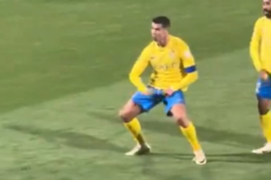 Ronaldo nu s-a mai putut stăpâni. Gestul controversat făcut când arabii i-au strigat numele lui Messi