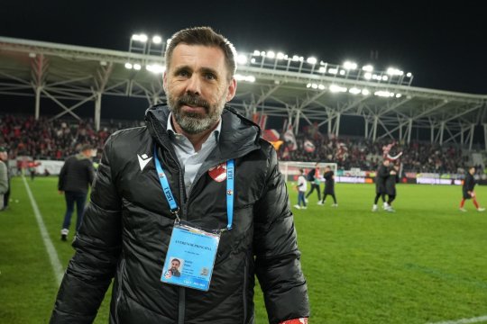 Zeljko Kopic și-a felicitat jucătorii după victoria cu Hermannstadt: ”Sunt trei puncte foarte importante pentru noi”. Ce a spus căpitanul Patriche
