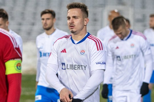Alexandru Pop, gol de poveste în Oțelul Galați - CFR Cluj! Cum l-a ”executat” pe portarul Răzvan Sava din lovitură liberă