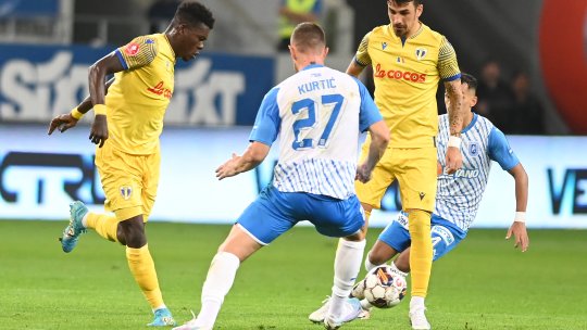 Petrolul - Universitatea Craiova, de la 18:30, pe iAMsport.ro. Echipele de start
