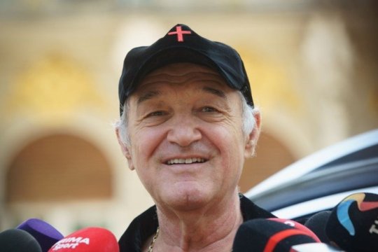 Laude pentru Gigi Becali, după cedarea lui Djokovic la Rapid: "Nu s-a păcălit"