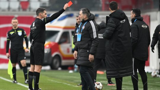 Storck și Niczuly îl atacă pe Istvan Kovacs după Sepsi - Universitatea Craiova 1-3: ”E rău când e arbitrul în centrul atenției” / ”Faptele vorbesc de la sine”