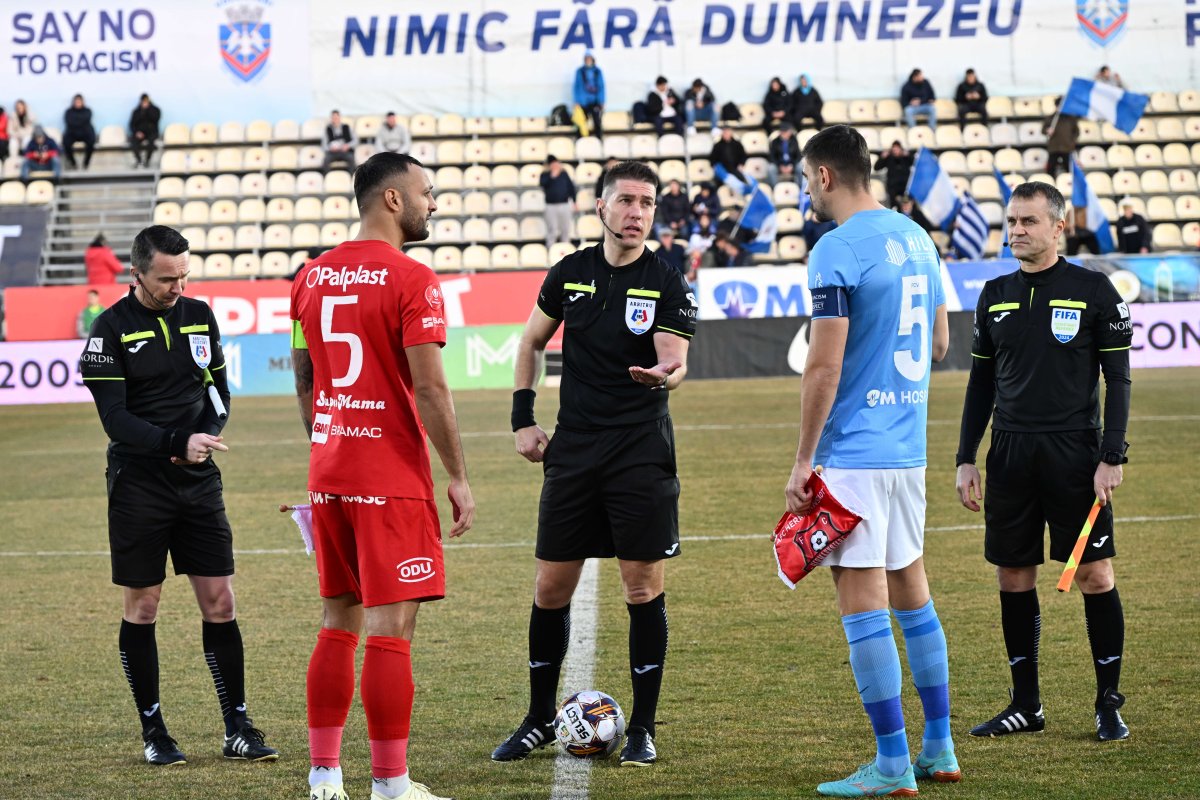 Szabolcs Kovacs, arbitru la FC Voluntari - Hermannstadt