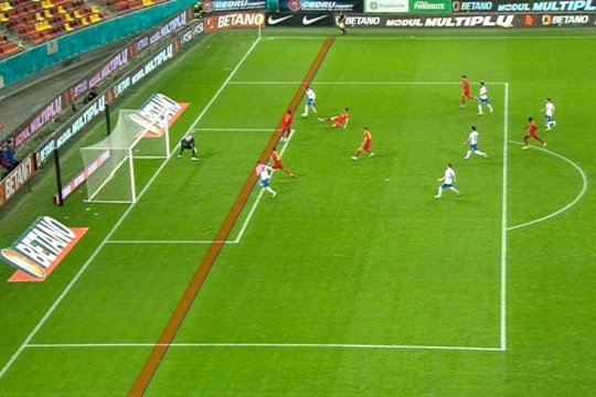 Gol anulat și penalty în prelungiri! Decizii controversate luate în FCSB - Farul