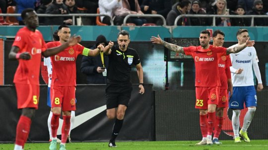 Motivul șocant pentru care Feșnic a acordat penalty în prelungiri la FCSB - Farul? ”Indicația” primită de la Vassaras: ”E o rușine. Știu din surse sigure” / ”Nu ai cum să nu îl asculți”