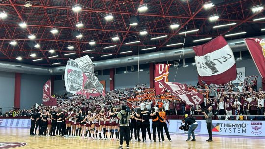 Victorie mare pentru Rapid în derby-ul cu CSM București! Giuleștencele au pus capăt seriei perfecte din campionat a ”tigroaicelor”