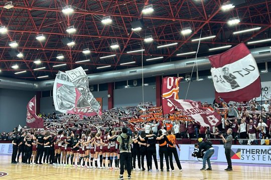 Victorie mare pentru Rapid în derby-ul cu CSM București! Giuleștencele au pus capăt seriei perfecte din campionat a ”tigroaicelor”