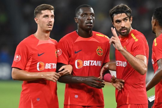 Trădează Compagno FCSB pentru o rivală? Patronul, întrebat direct de transfer: "Îl apreciem"