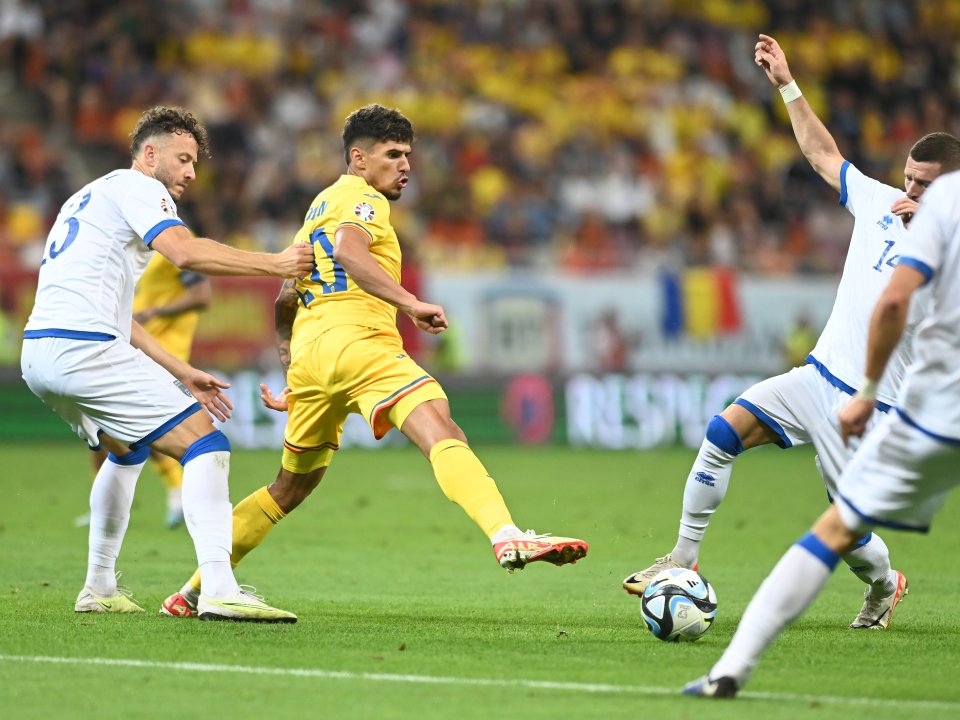 România a învins acasă cu 2-0 Kosovo și a remizat alb în deplasare împotriva aceluiași adversar, în preliminariile Euro 2024