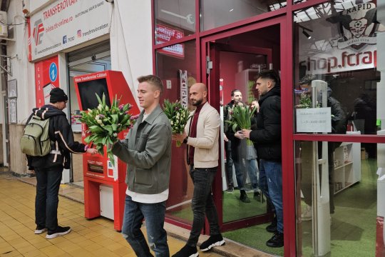 Surpriză pentru doamne și domnișoare. Gest frumos al giuleștenilor de 1 martie