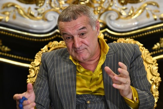 Gigi Becali le-a făcut echipa celor de la Universitatea Craiova, pentru meciul cu Rapid: ”Îi învăț cum să îi spulbere pe feroviari”