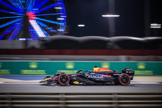 Max Verstappen va pleca din pole position la MP al Bahrainului!