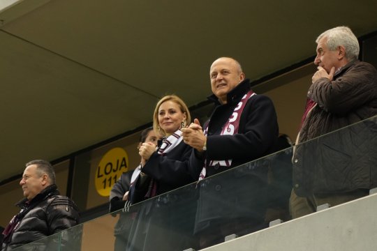 Cine este femeia care a stat alături de Diana Șucu în lojă la meciul dintre Rapid și FCSB