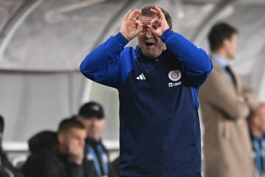 Supărarea lui Dorinel Munteanu la revenirea pe bancă + Ce obiectiv are Oțelul Galați în play-out