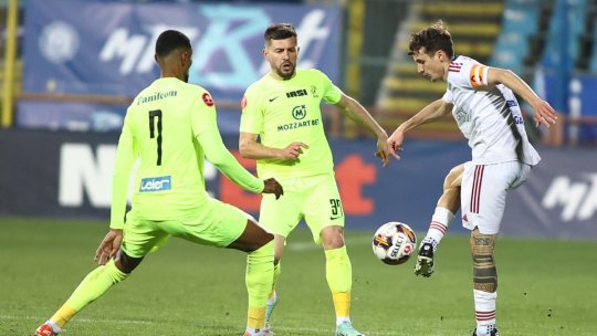 Trebuia anulat golul înscris de Poli Iași la Galați? Un jucător de la Oțelul acuză: ”A atins de două ori mingea” / Marcatorul se apără: ”Nu cred că am atins-o”