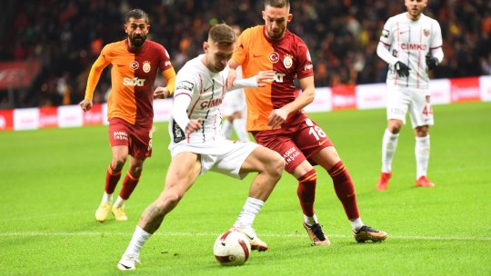 Încă un român în Premier League? A impresionat în acest sezon și ar putea prinde transferul carierei