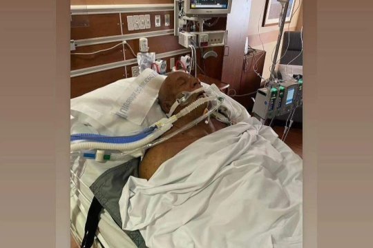 O legendă din UFC a ajuns în stare foarte gravă la spital după ce a sărit în foc ca să-și salveze părinții și câinele