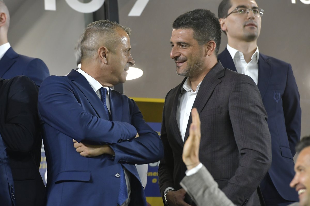 Daniel Niculae nu mai are motive să zâmbească așa cum o făcea în trecut lângă Gabriel Bodescu