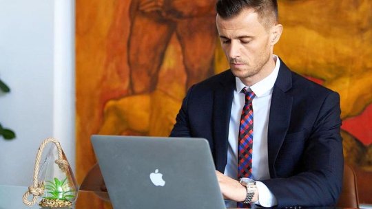 Andrei Nicolescu a primit replica după ce  acuzat politica celor de la Hermannstadt: "Ar trebui să își vadă de galeria lui"