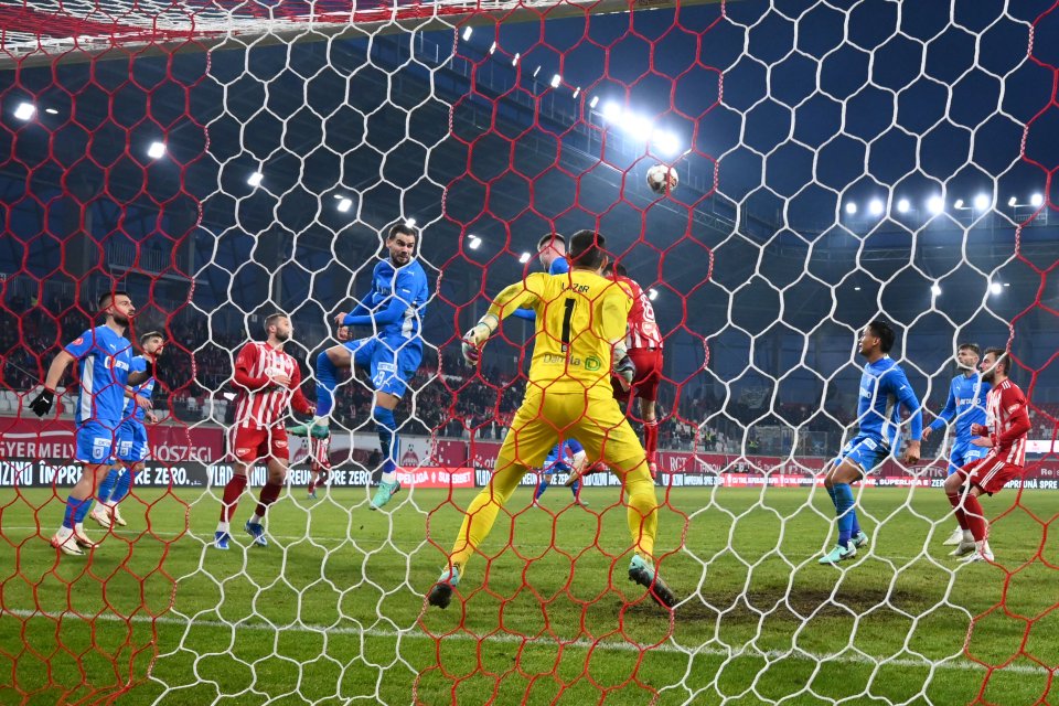 Bălașa a mai jucat la FCSB, Universitatea Craiova și Viitorul în fotbalul românesc