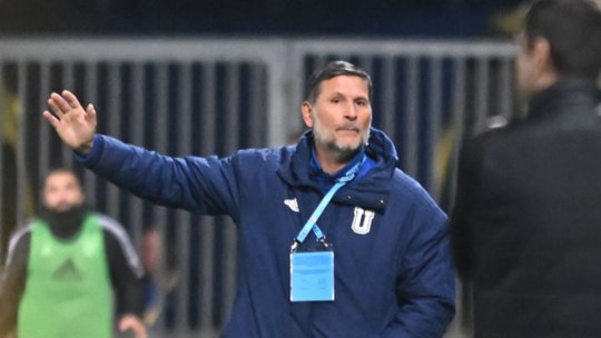 Întrebat de țipetele din vestiarul celor de la FCU Craiova 1948, Nicolo Napoli a răspuns imediat: "Arbitrul!"