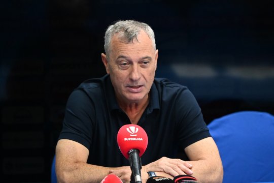 Mircea Rednic insistă să păstreze un jucător de la Rapid și sezonul viitor: ”Domnul Șucu e un om inteligent” / ”Ce antrenor au aici, Dumnezeule!”