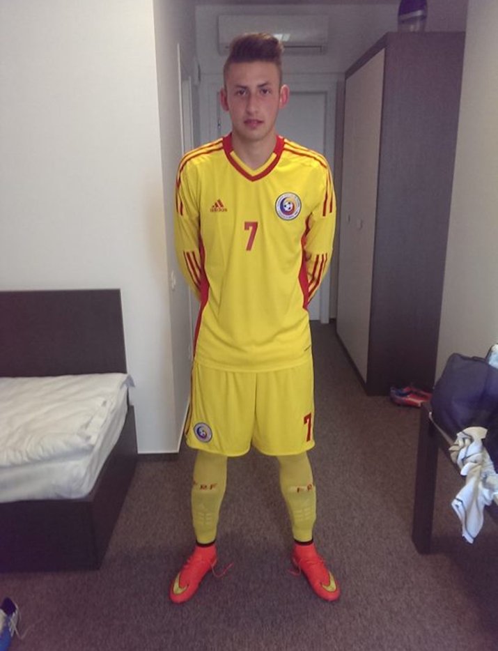 Răzvan Trif, în tricoul naționalei U17